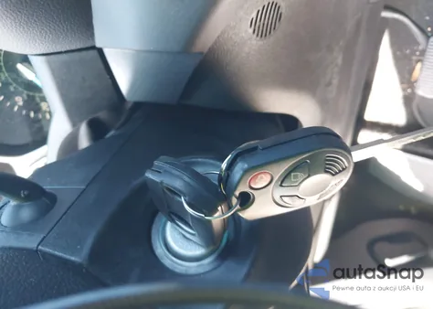 2017 Ford Escape Se z USA, uszkodzony, nr VIN 1FMCU0GD6HUE38595